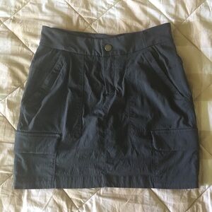 Athleta Stretchy Active Cargo Skort size 2